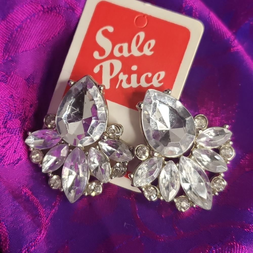 Vintage Gatsby rhinestone deco earrings. - Picture 2 of 5